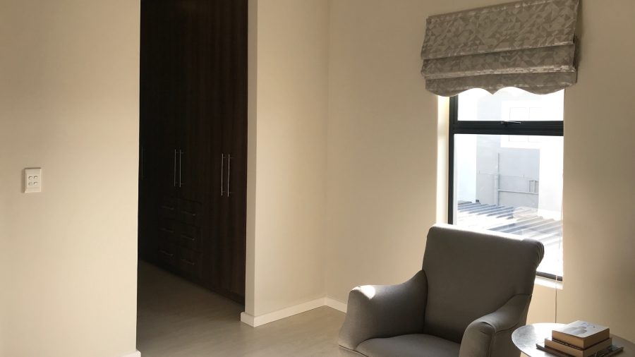 To Let 4 Bedroom Property for Rent in Parklands North Western Cape